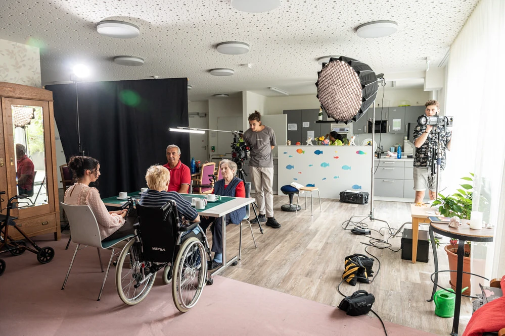 BTS-197_MAX03432